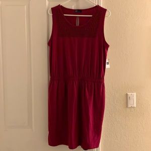 Gap cotton dress with pockets in magenta color